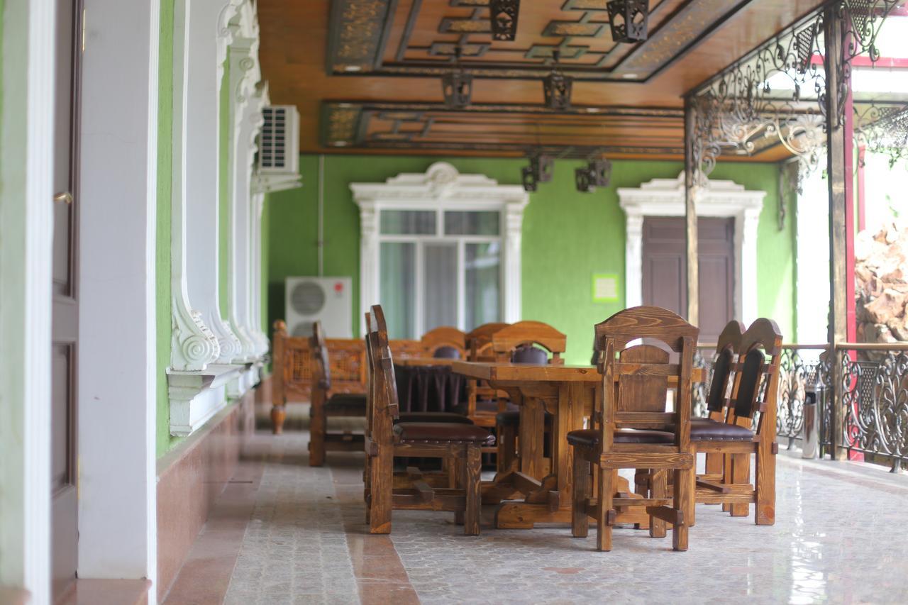 Sipehr Hotel Chkalovsk Екстериор снимка