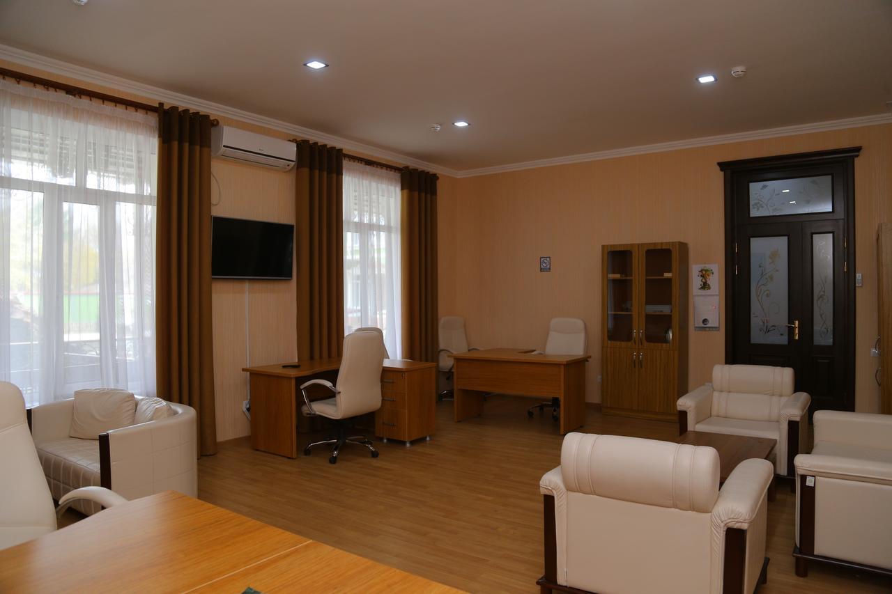 Sipehr Hotel Chkalovsk Екстериор снимка